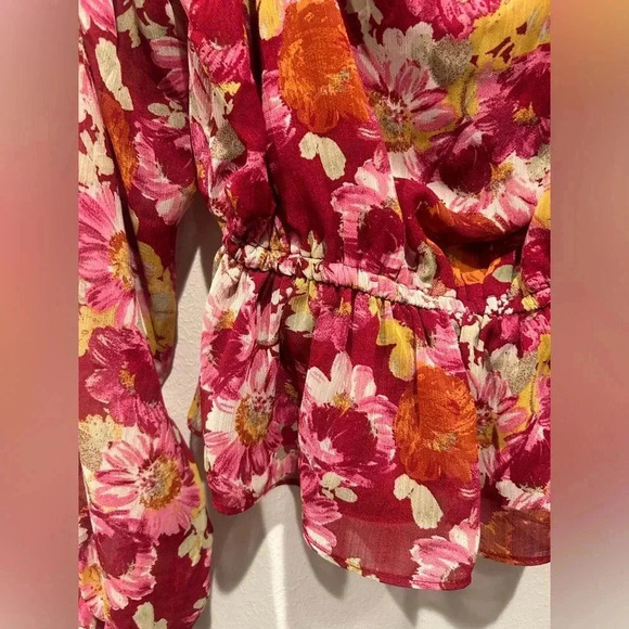 WAYF Floral Peplum Long Sleeve Blouse / Size Small / - Picture 5 of 8